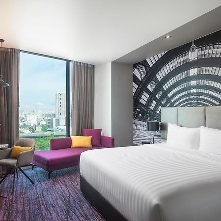 Mercure Bangkok Makkasan Hotel Exterior foto