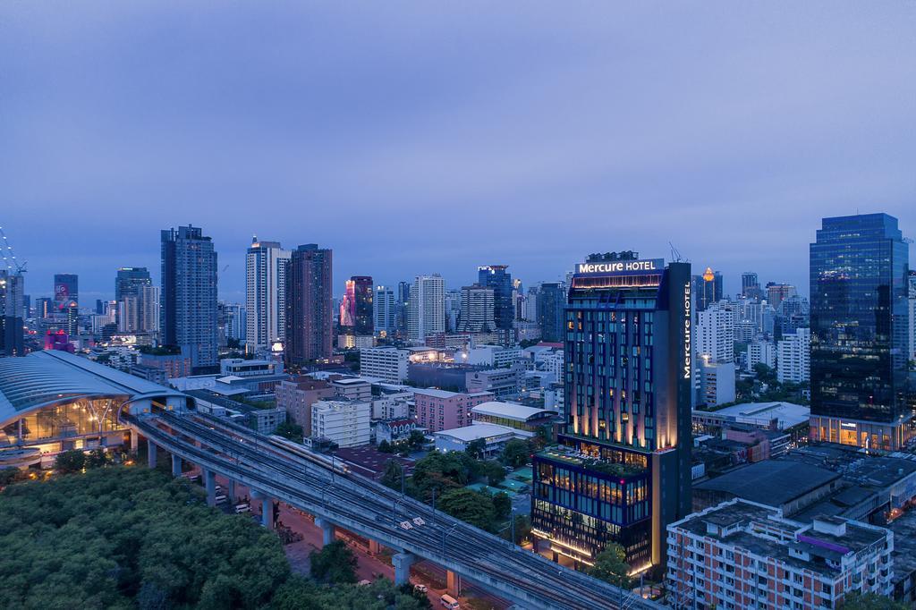 Mercure Bangkok Makkasan Exterior foto