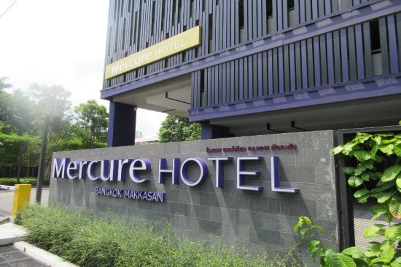 Mercure Bangkok Makkasan Hotel Exterior foto