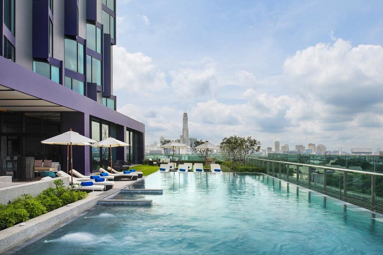 Mercure Bangkok Makkasan Hotel Exterior foto